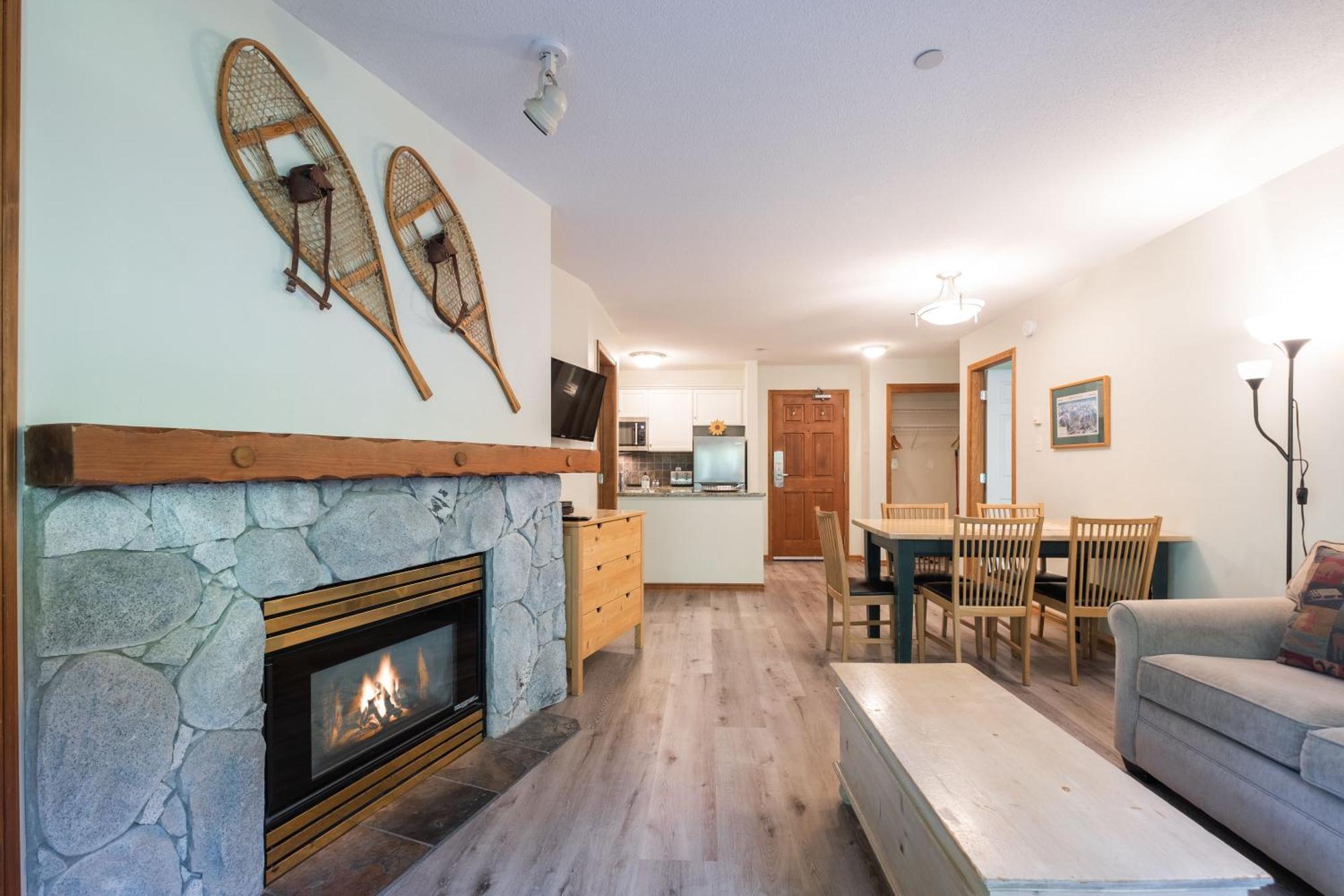 Villa The Aspens By Outpost Whistler Extérieur photo