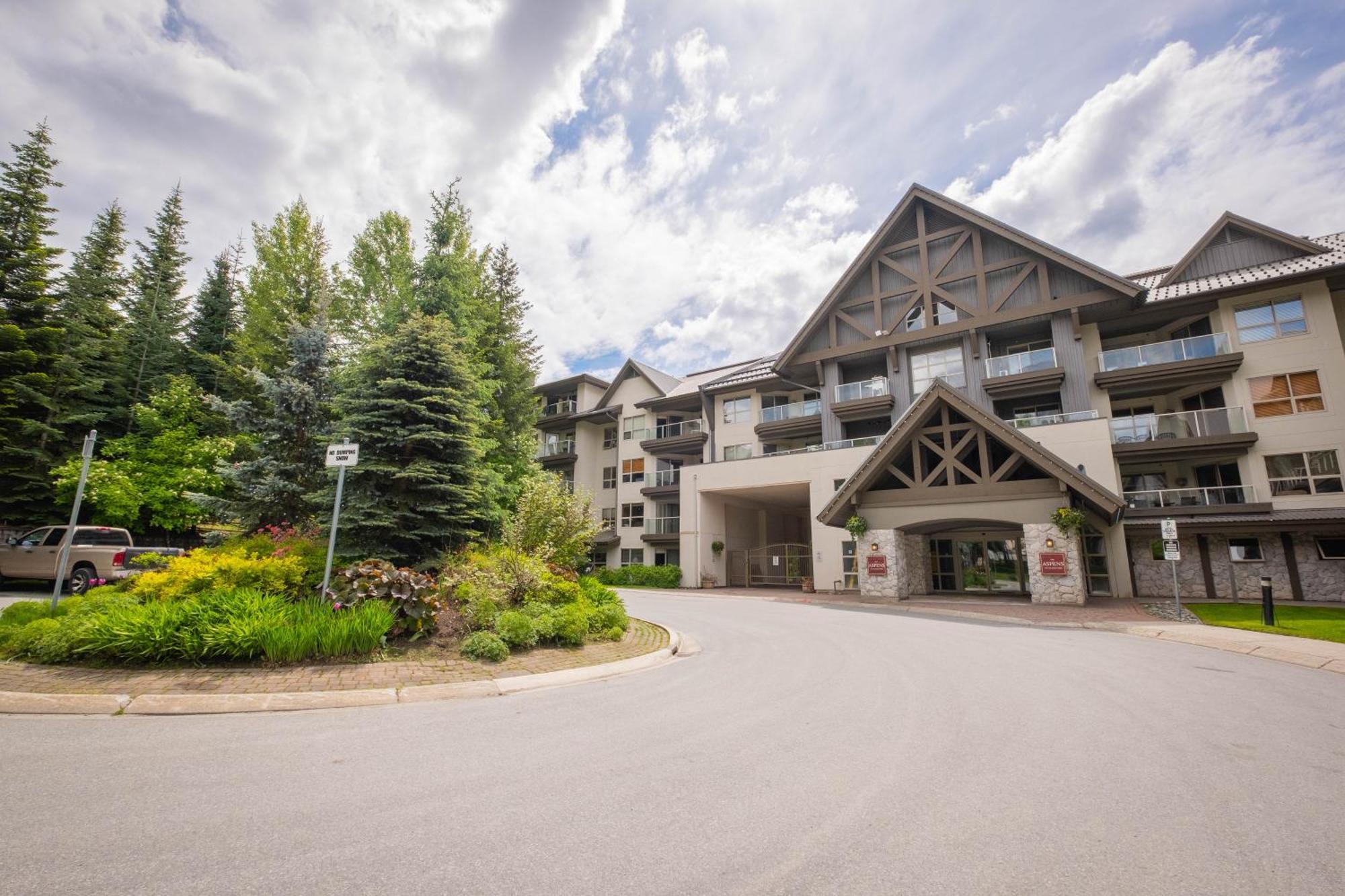 Villa The Aspens By Outpost Whistler Extérieur photo